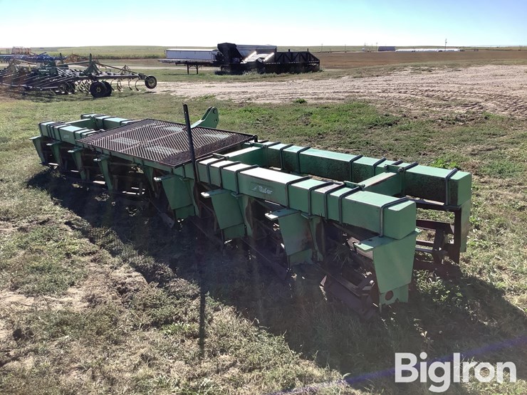 besler-70830-image-5