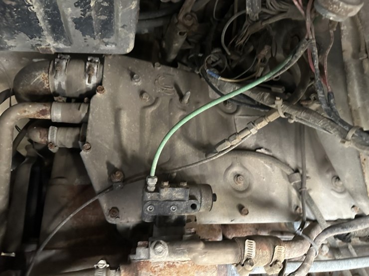 1990-ford-l9000-image-47