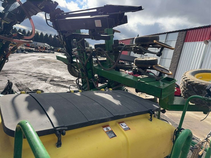 2011-john-deere-1990-image-48