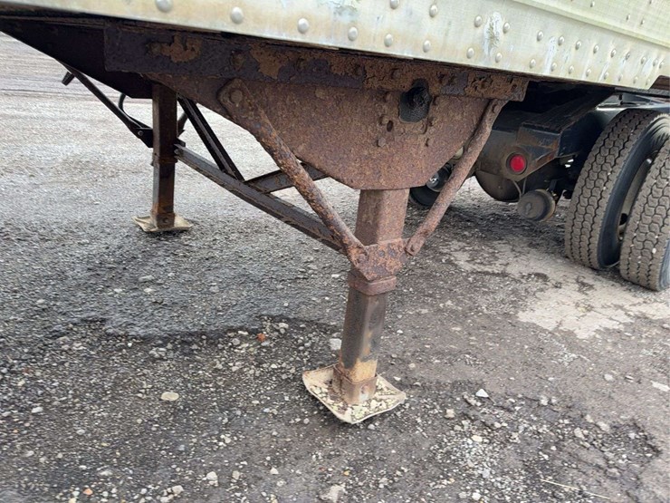 2005-great-dane-53-image-26