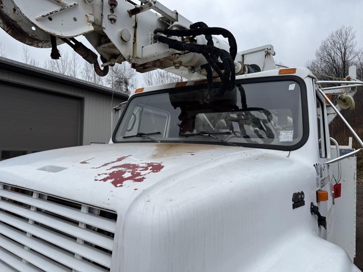 2001-international-4900-image-9