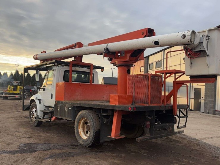 international-durastar-4300-image-4