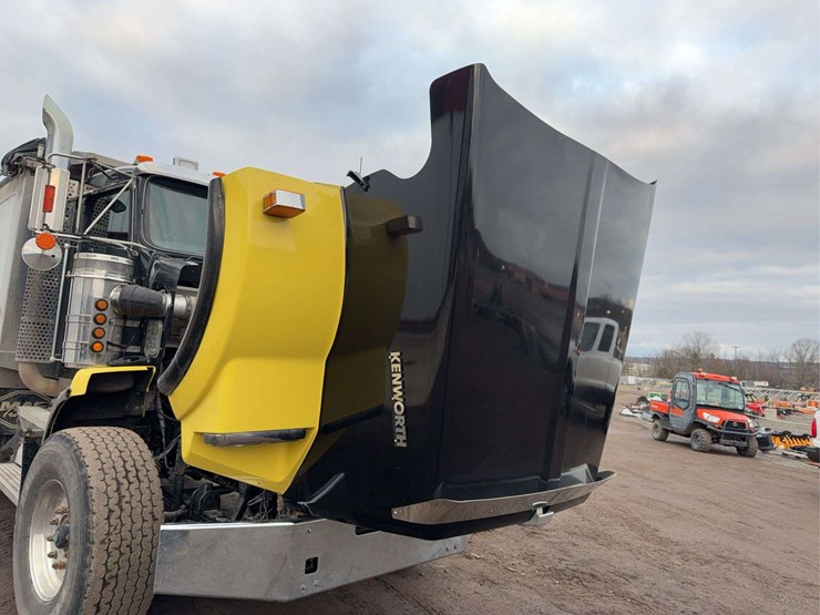 2010-kenworth-t800-image-87