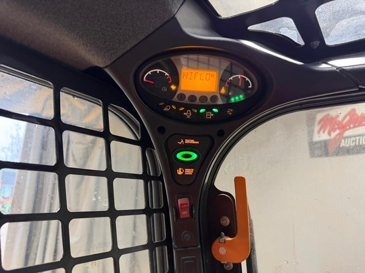 2022-bobcat-t66-image-24