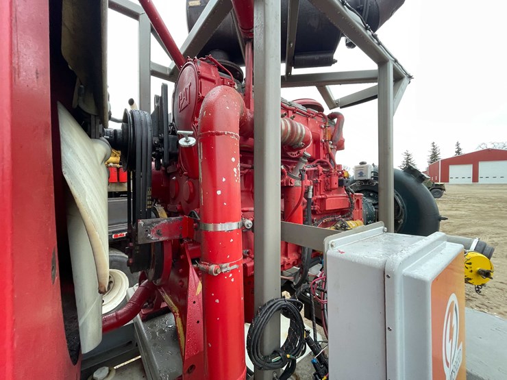 caterpillar-c15-image-33