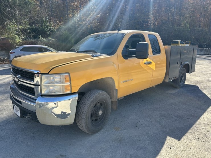 chevrolet-2500-image-1