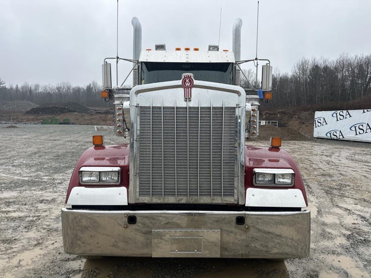 kenworth-w900-image-8