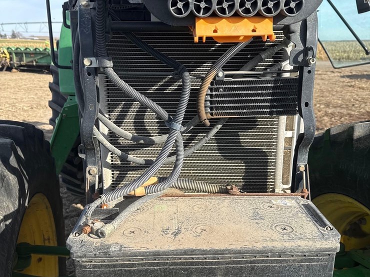 john-deere-7330-image-23