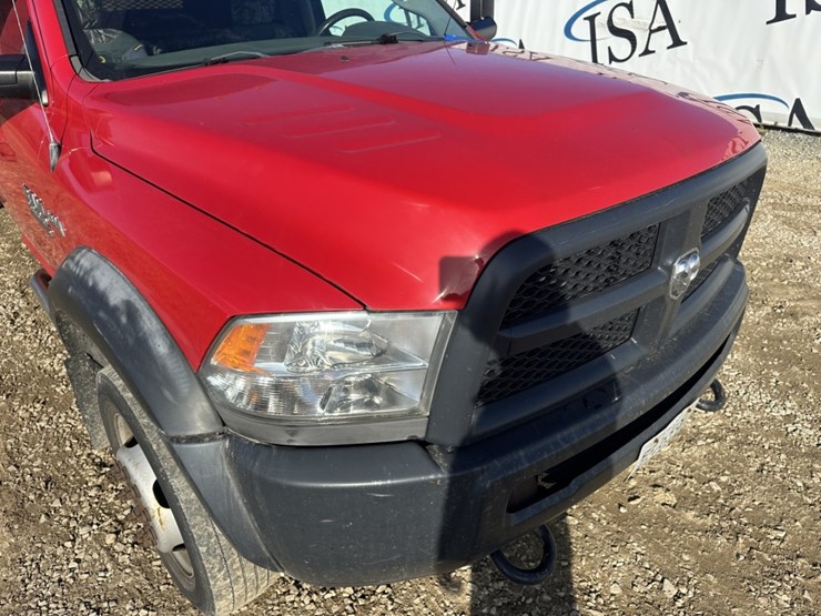 2015-dodge-ram-5500-image-10