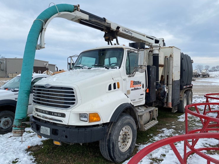 caterpillar-c13-image-1