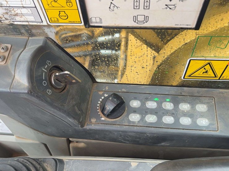 2012-caterpillar-329el-image-57