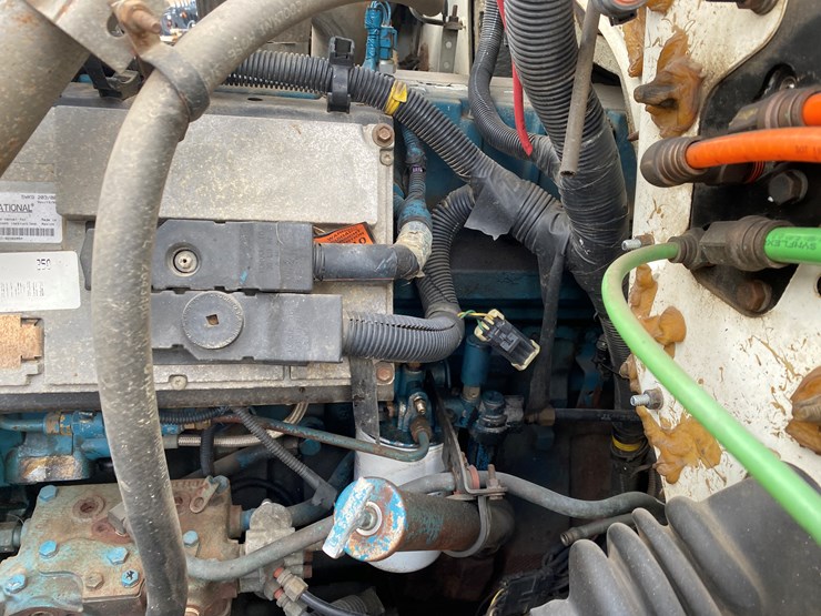 1999-international-4900-image-57