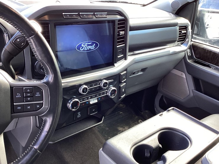 2021-ford-f150-image-8