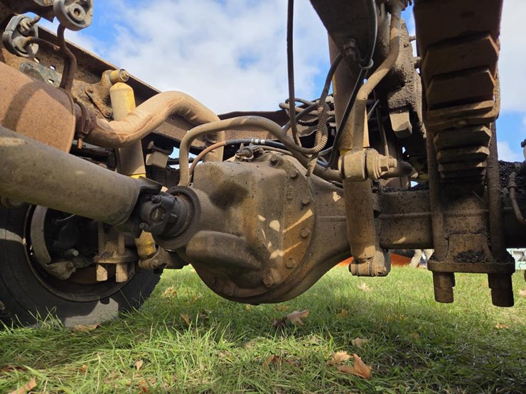 ford-f550-xl-image-28