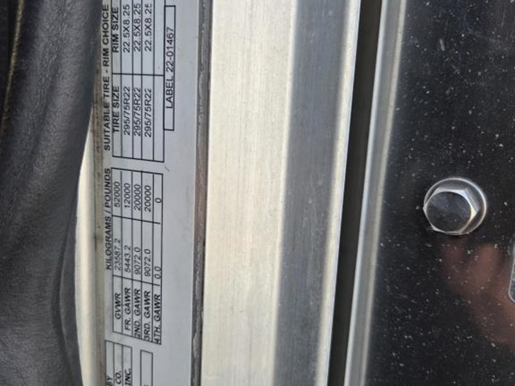 2007-peterbilt-386-image-96