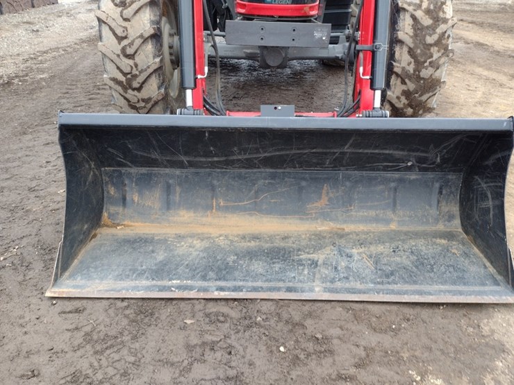 massey-ferguson-6713-image-17