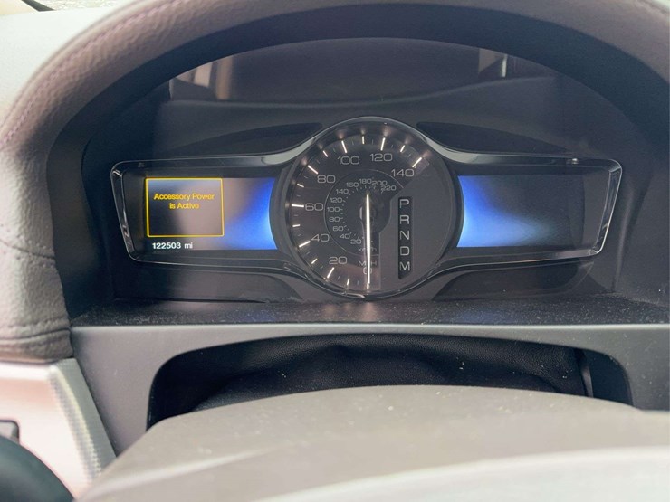 2012-lincoln-mkx-image-30