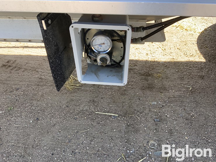 stoughton-grain-trailer-image-19