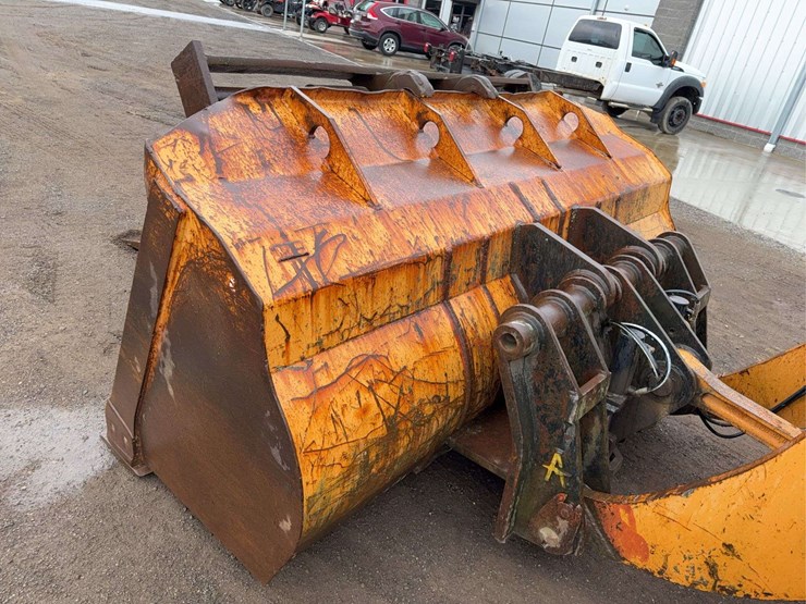 1990-case-721-image-27