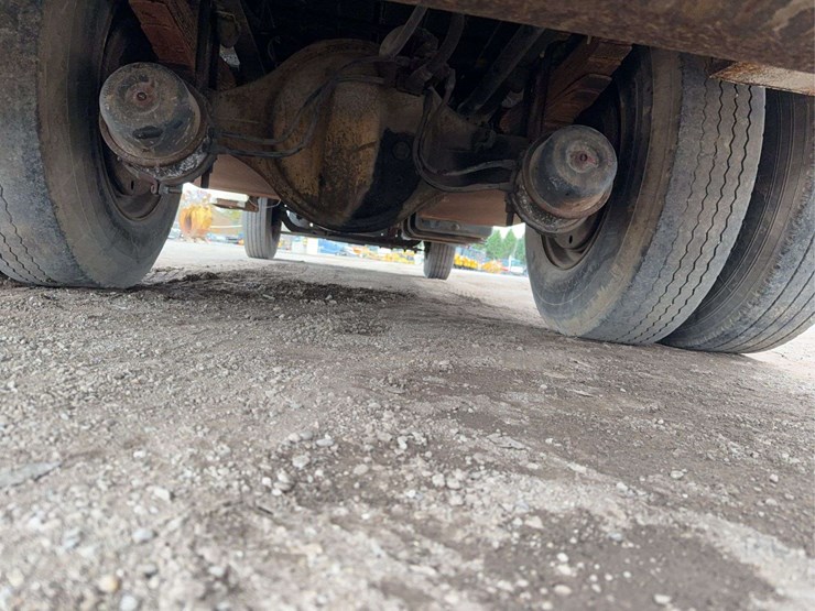 1981-ford-ln700-image-15