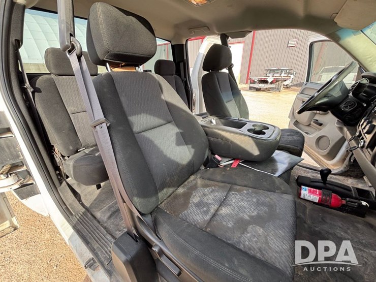 chevrolet-silverado-2500hd-image-61