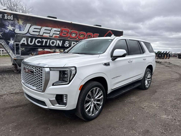 2023-gmc-yukon-denali-image-1