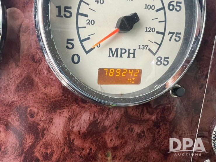 2006-international-9400-eagle-image-22