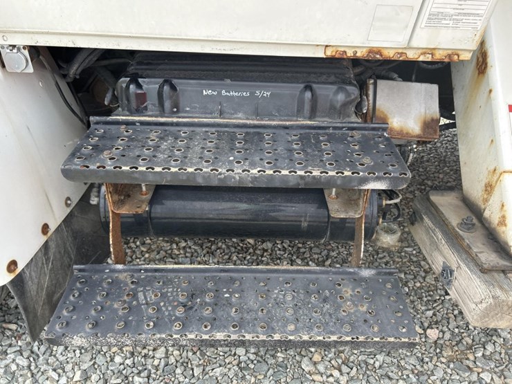 international-4000-image-89