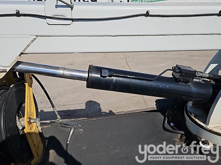 dodge-ram-5500-image-24