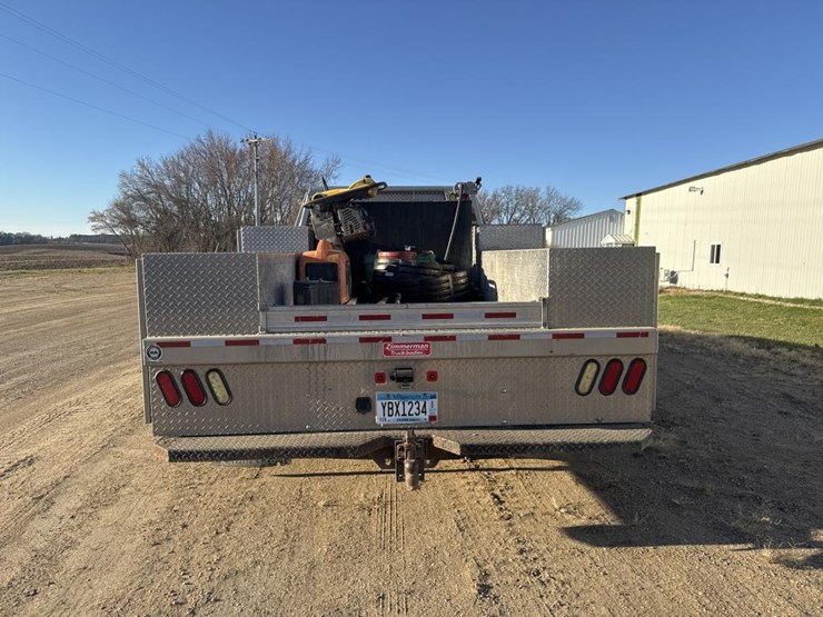 2018-ford-f450-image-4