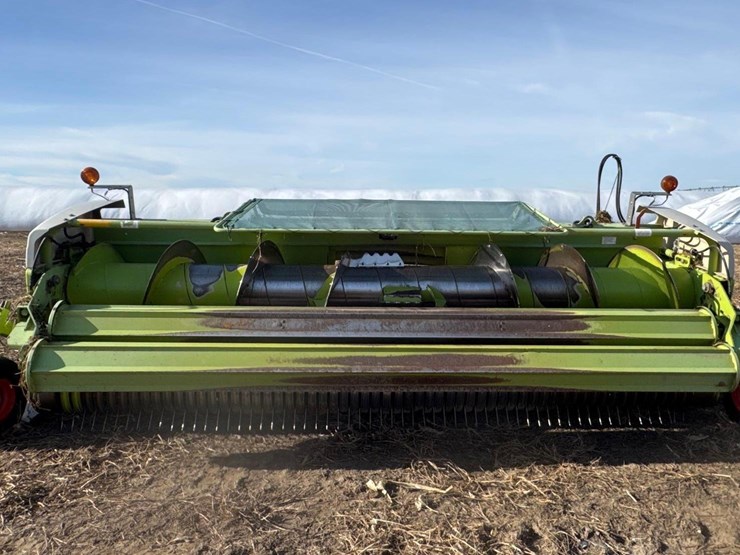 claas-906-forage-pickup-header-image-1