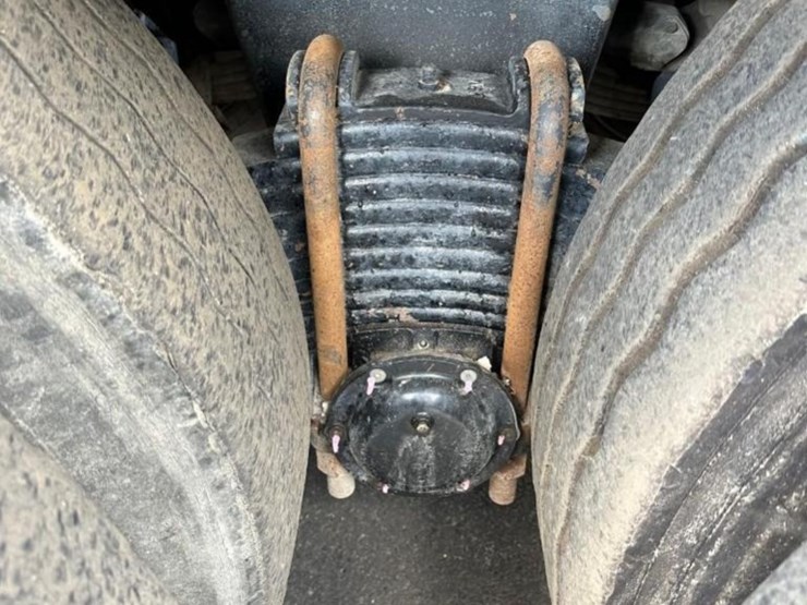 2015-mack-leu613-image-15