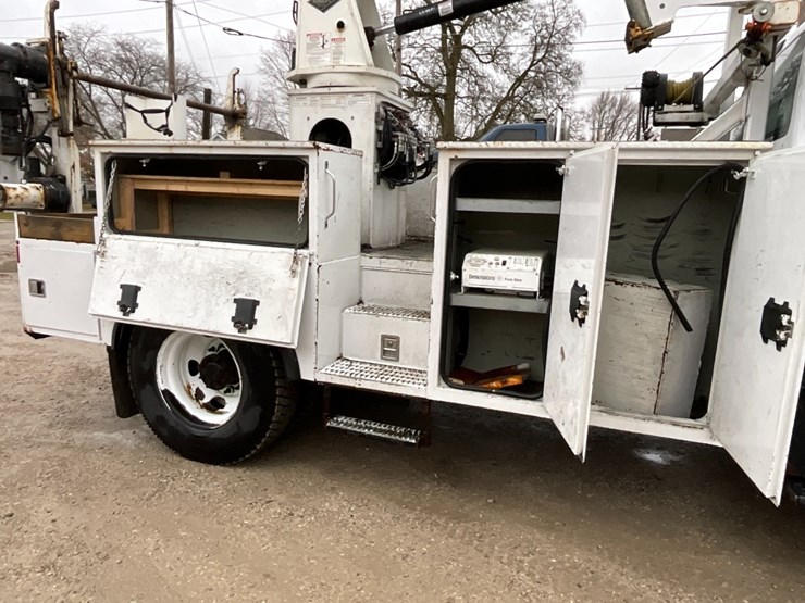 2017-ford-f750-image-14