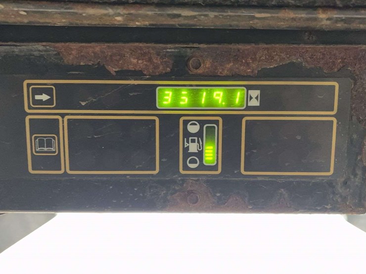 2002-new-holland-ls150-image-25