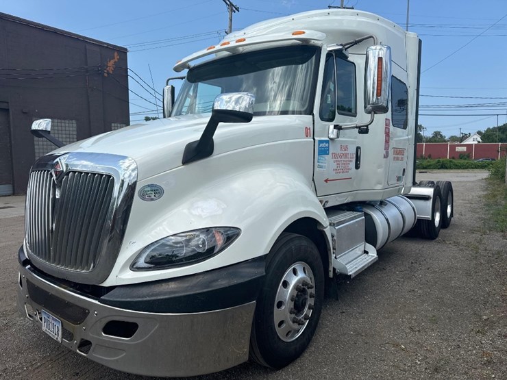 2015-international-prostar-image-11