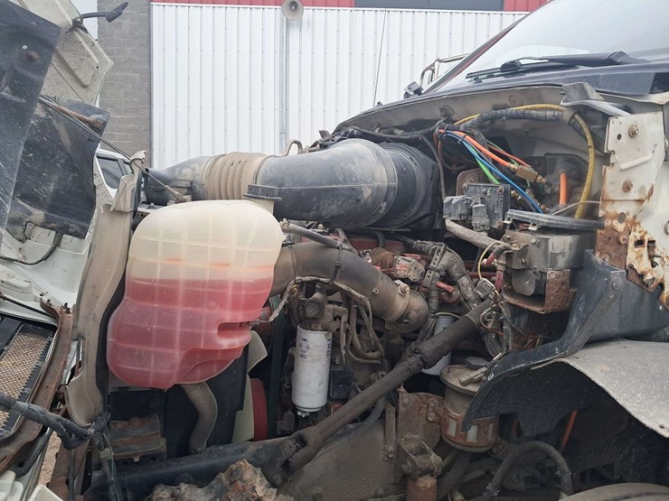 2009-ford-f750-image-34