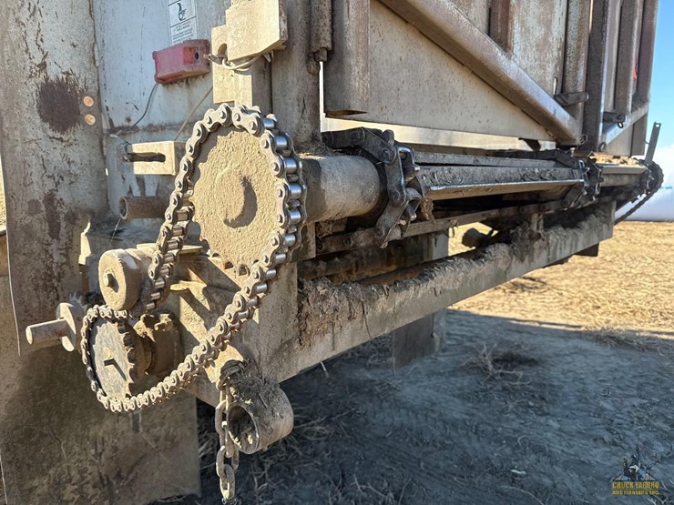 1988-peterbilt-377-image-23