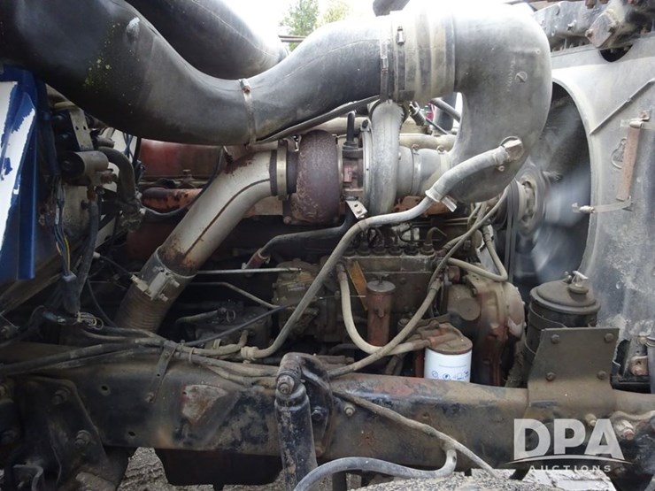 mack-r686st-image-73