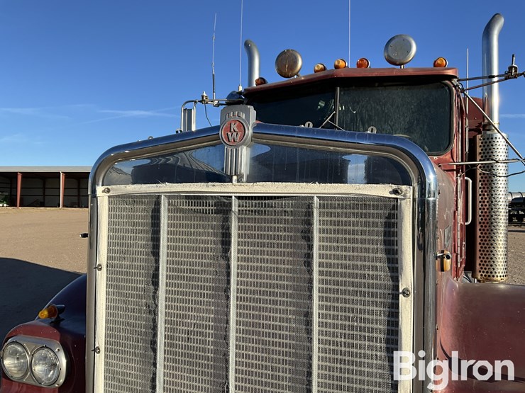 1977-kenworth-w900a-image-10