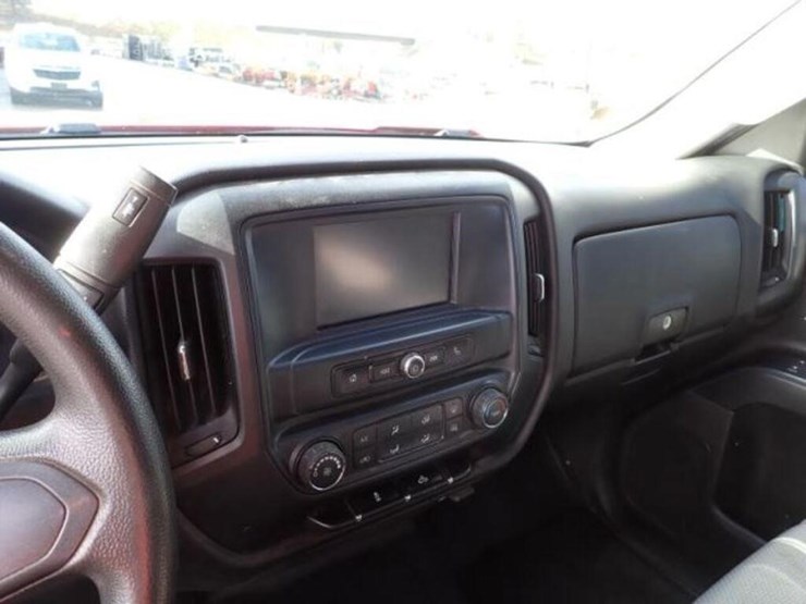 chevrolet-silverado-1500-image-18