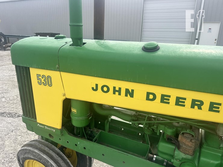 john-deere-530-image-10