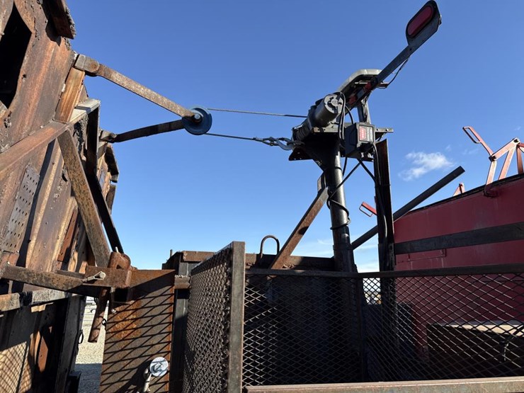 2005-international-durastar-4300-image-25