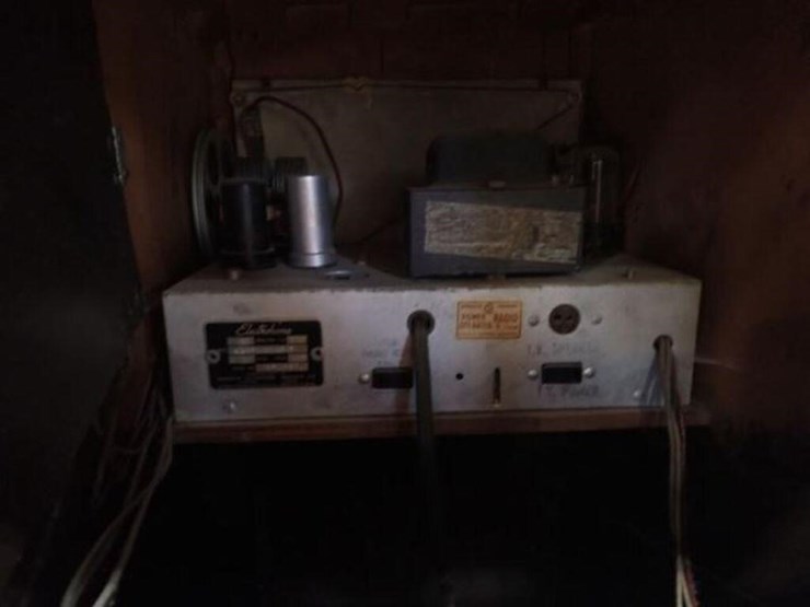 36-in.-x-39-in.-radio-cabinet-image-8