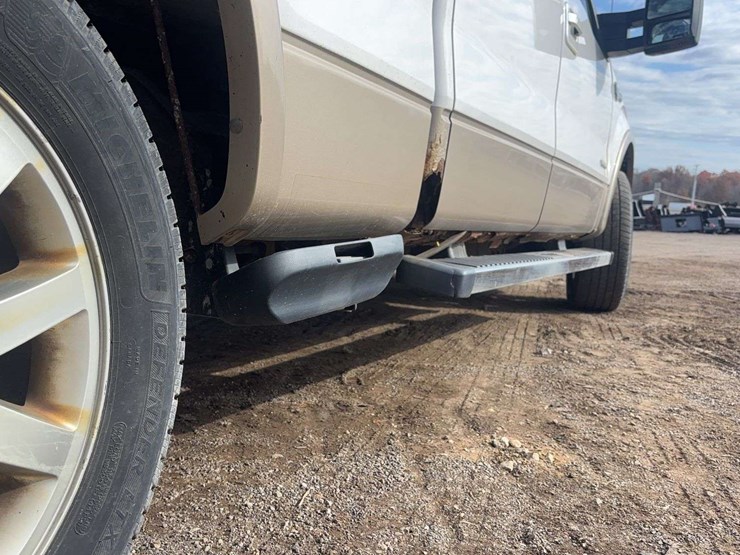 2012-ford-f150-image-14