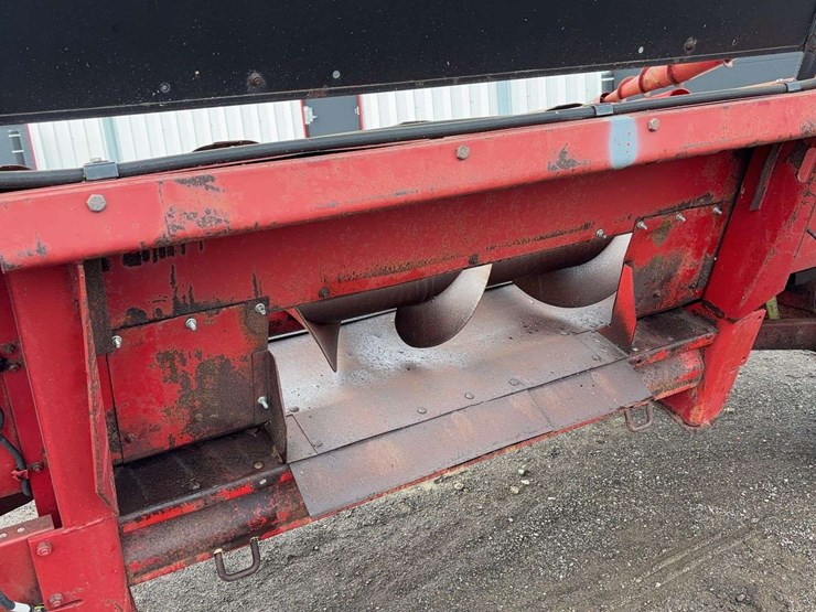 case-ih-1063-image-6