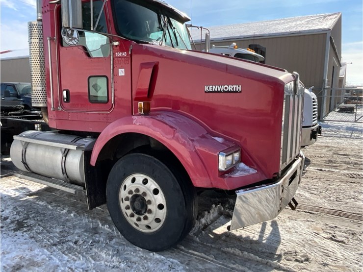 2005-kenworth-t800-image-5