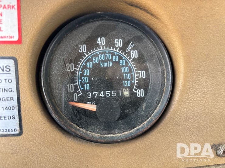 1985-mack-r686st-image-61