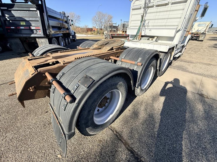 1993-kenworth-t800b-image-21