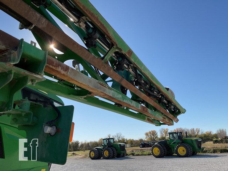 john-deere-r4038-image-12