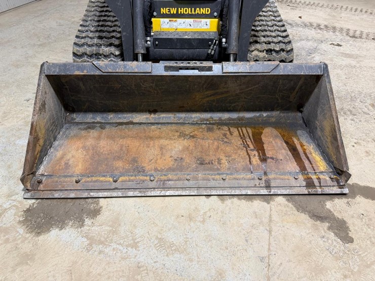 2024-new-holland-c337-image-9